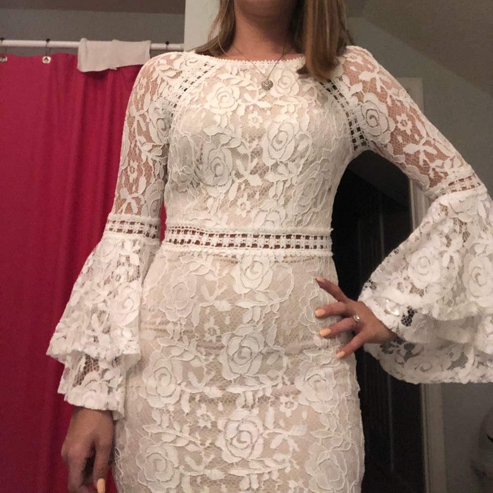 NWT White lace wedding dress with bell sleeves
